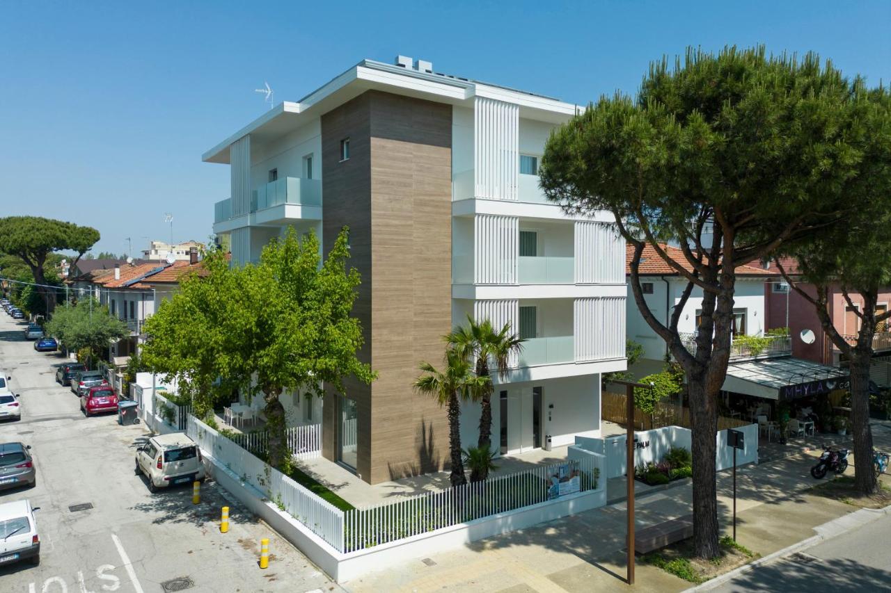 The Palm Riccione Aparthotel Kültér fotó